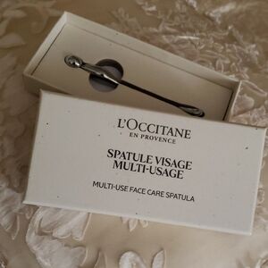 NWT, L'OCCITANE Spatule Visage, Multi Usage